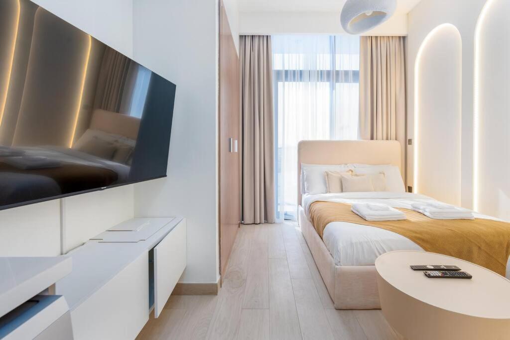 Appartement 12min From Burj Khalifa - Azizi Riviera 32 - Dubai